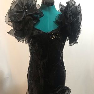 Vintage Ruffled Sequin Dress with big rhinestone